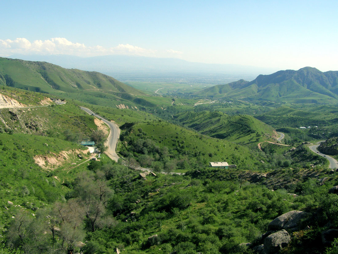 Kitob Pass Travel Guide: Scenic Mountain Route in Uzbekistan